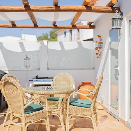 Casa Pedro In Salema - Oceanview & Beach Exterior photo